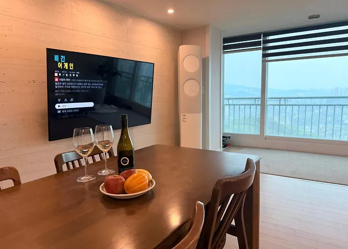 Apartamento Bukhansan View, Hanok Village Goyang Kintex Adjacent Seul